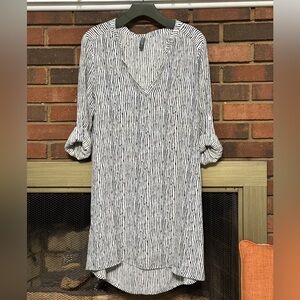 🛍️Allison joy Roll up sleeve shirt dress Size L